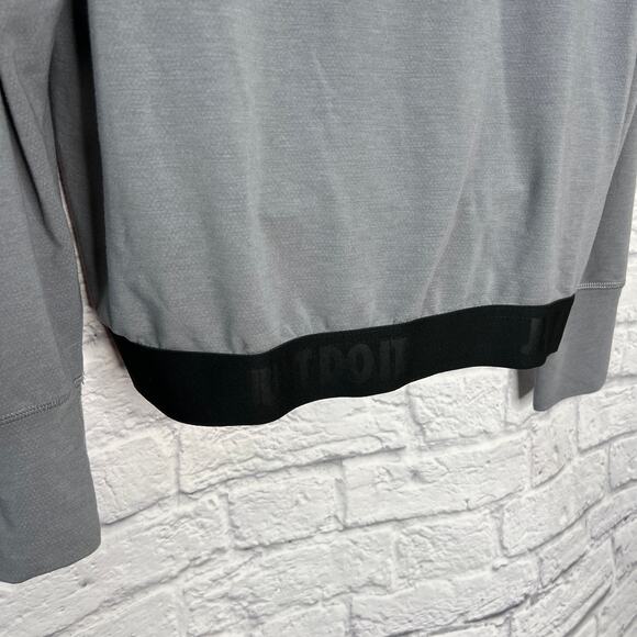 Nike Womens Pullover Long Sleeve Shirt Size M Gray Logo Hem Dri-Fit - Picture 4 of 6